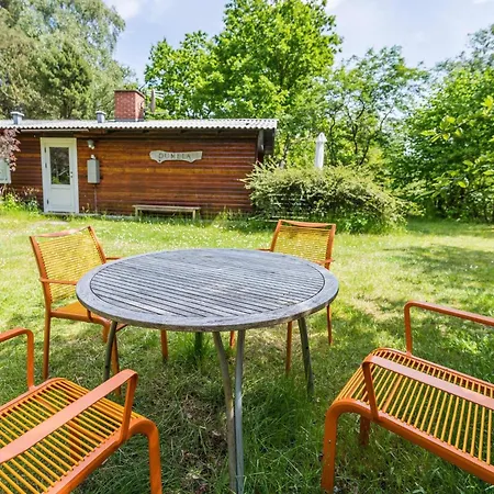 5 Person In Norre Nebel