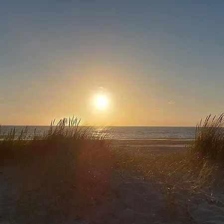 5 Person In Norre Nebel